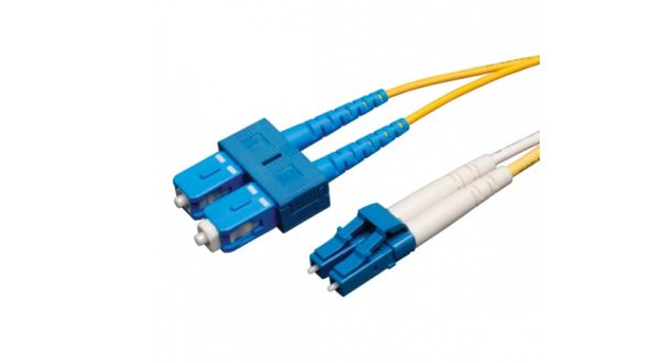 Tripp Lite Cable Fibra Óptica OFNR 2x LC Macho - 2x SC Macho, 5 Metros, Amarillo MONOMODO 8.3/125 LC/SC  5M      .